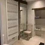 La Maison De Chloe Apartman Senouillac