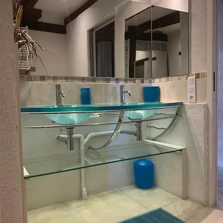 La Maison De Chloe Senouillac